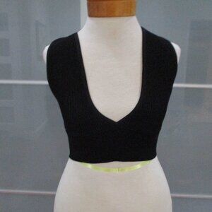 Babaton Plunging V-Neck Cropped Sleeveless Stretch Black Top